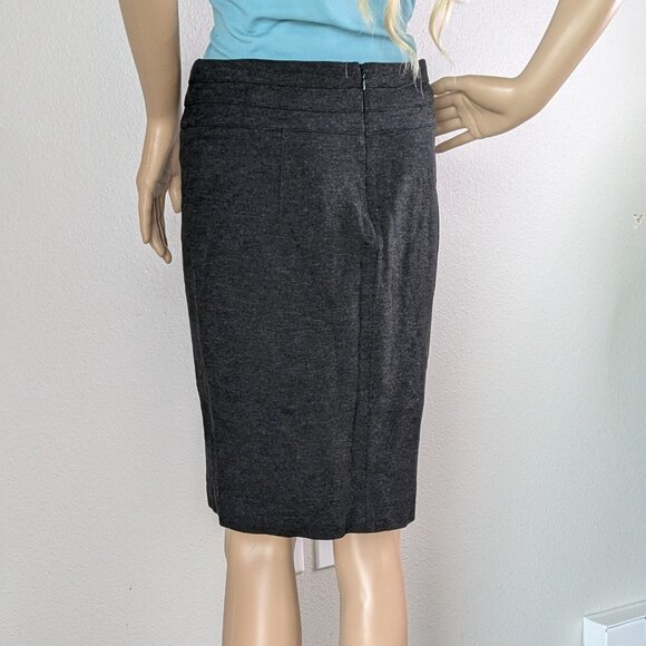 CAbi Miranda Gray Pencil Skirt Womens Size 4 Paneled Charcoal Back-Zip Stretch - Picture 4 of 16